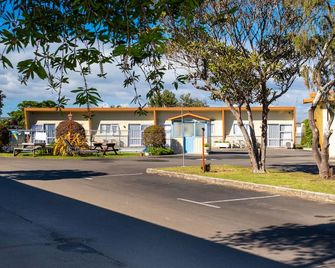 Spanish Lady Motel - נפייר - בניין