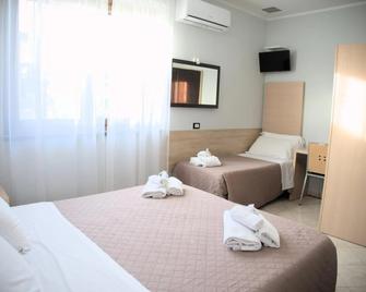 Hotel Dei Tartari - Tivoli - Quarto