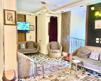 Summer Land Hotel - Abu Simbel - Sala de estar