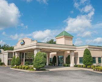 Days Inn by Wyndham Paducah I-24 Exit 4 - פדוקה - בניין
