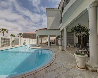 Lagoon Suites Boutique Hotel - Walvis Bay - Pool