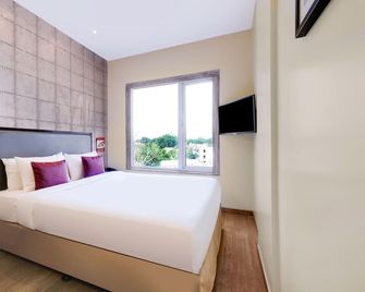 7 Apple Hotel, Vadodara - Vadodara - Habitación