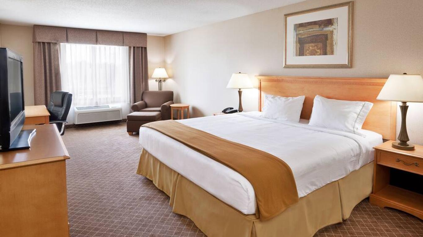 Holiday Inn Express & Suites Chesterfield - Selfridge Area By IHG
