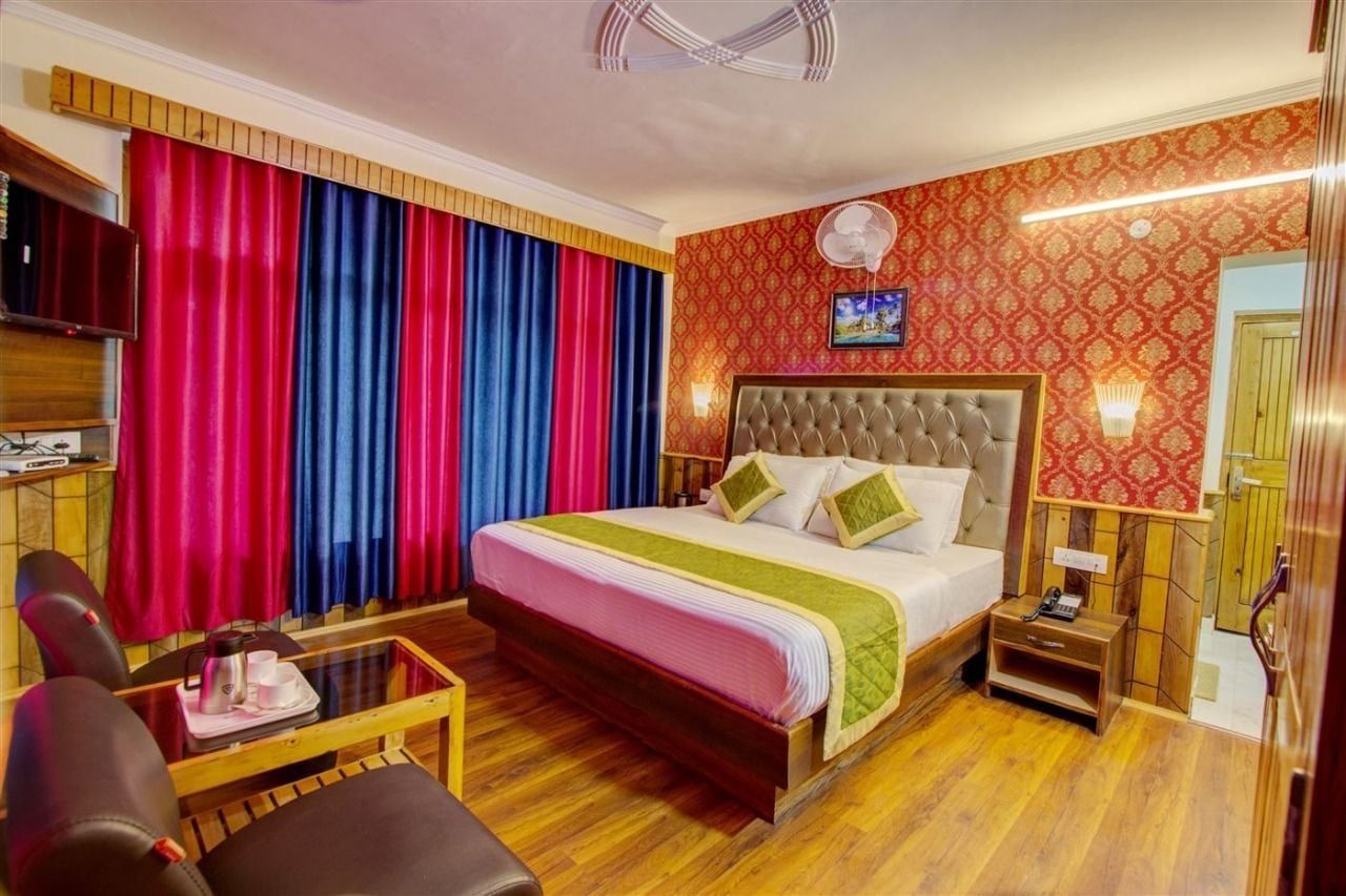 Hotel Samiru Manali - Manali