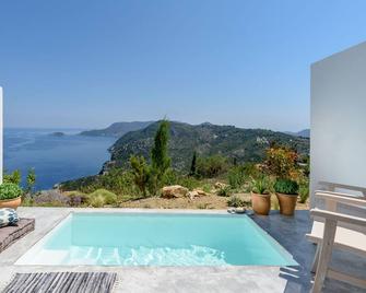 Armonia 4 Hotel: Deluxe Sea View Room With Mini Pool-Hydromassage - Αλόννησος - Πισίνα