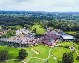 Old Thorns Golf Resort and Spa Hampshire by Accor - Liphook - Building