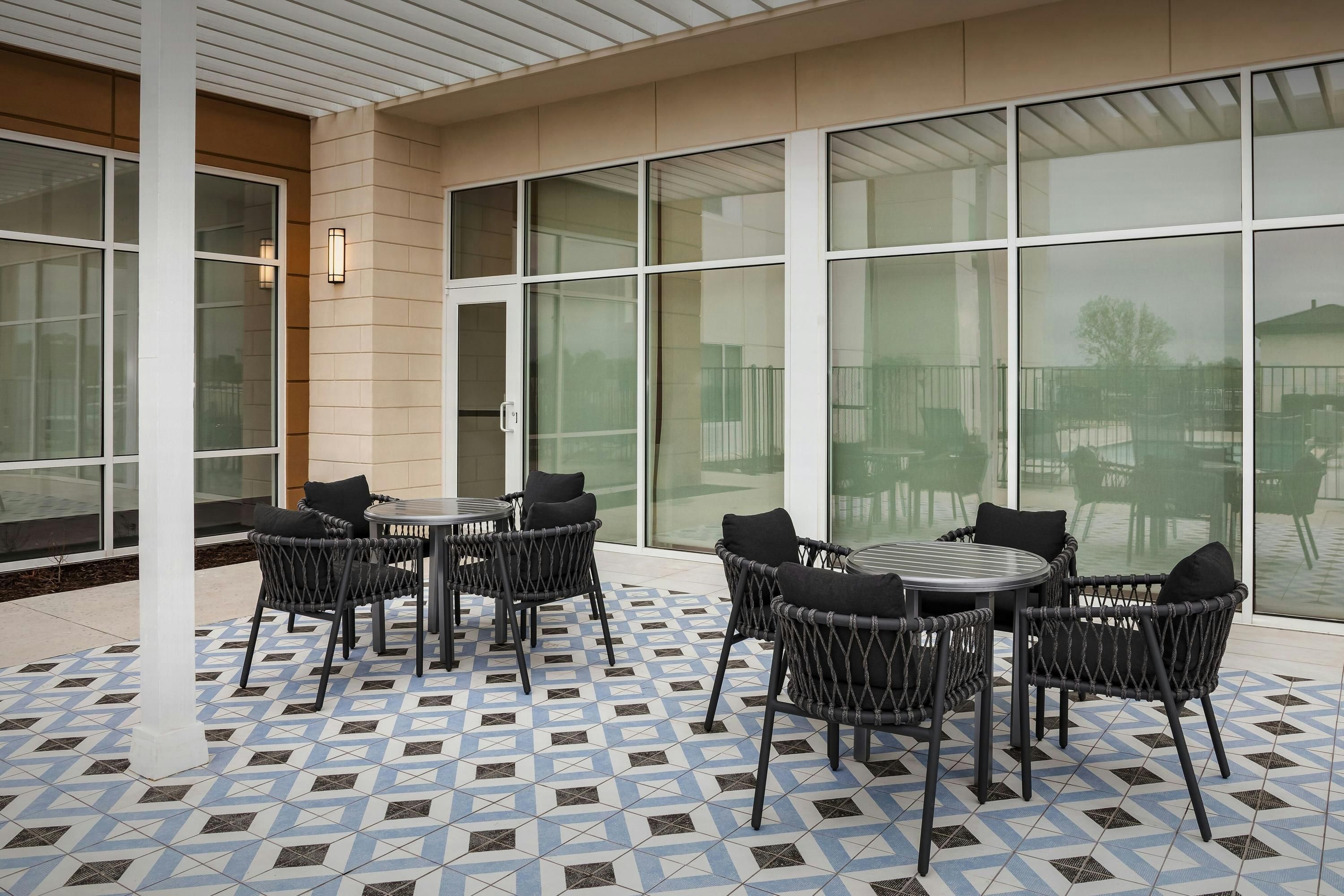 TownePlace Suites by Marriott Forney - Forney - Patio