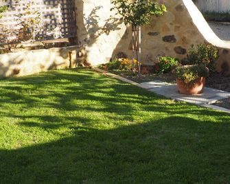 Cobblers Cottage B & B Accommodation - Willunga - Outdoor view