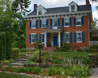 Lightner Farmhouse B&B - Gettysburg - Building