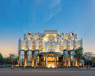 Poseido Hotel Quang Binh - Dong Hoi - Building