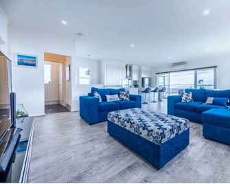 Ocean Front retreat Fleurieu Coast Wirrina Cove - Wirrina Cove - Sala de estar