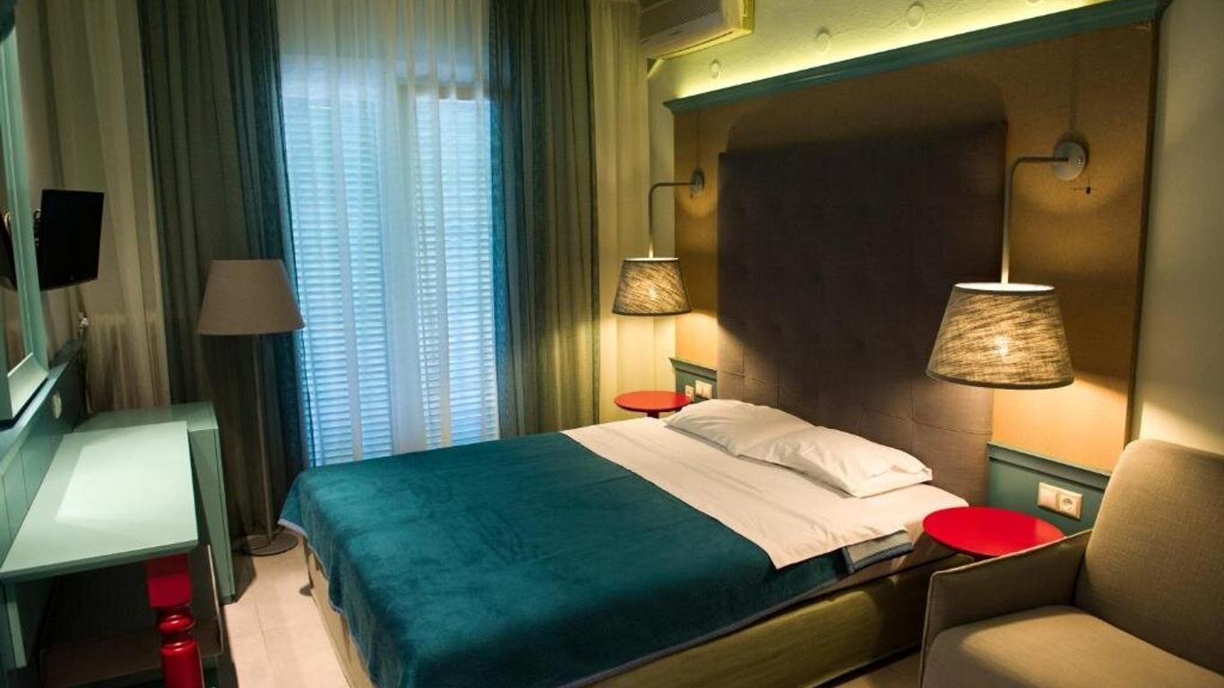 Alkyon Hotel