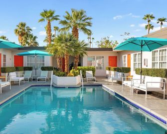 the Weekend Palm Springs - Palm Springs - Pileta