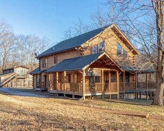 Turkey Creek Cabin- 45 Minutes to Nashville - Dickson - Budova