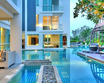 Mida De Sea Hua Hin - Sha Plus - צ'א-אם - בריכה