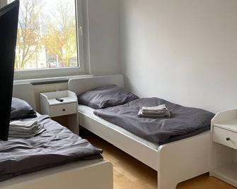 Quiet and central living! MA3R - Essen - Chambre