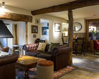The Foxglove by Innkeeper's Collection - Huddersfield - Living room
