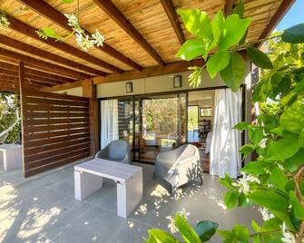 La Bonita Suites Punta Colorada - Piriápolis - Patio