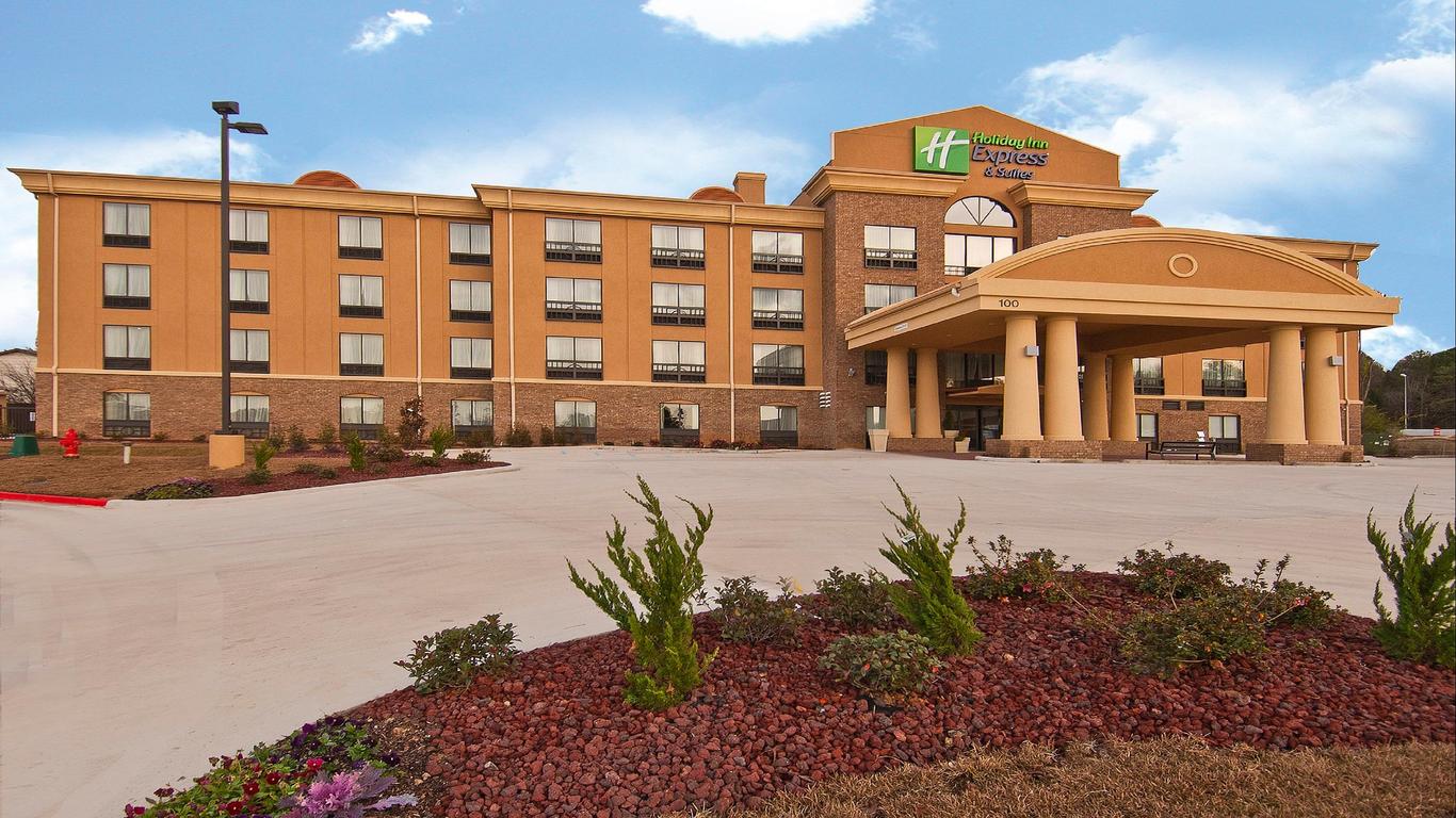 Holiday Inn Express & Suites Jackson/Pearl Intl Airport