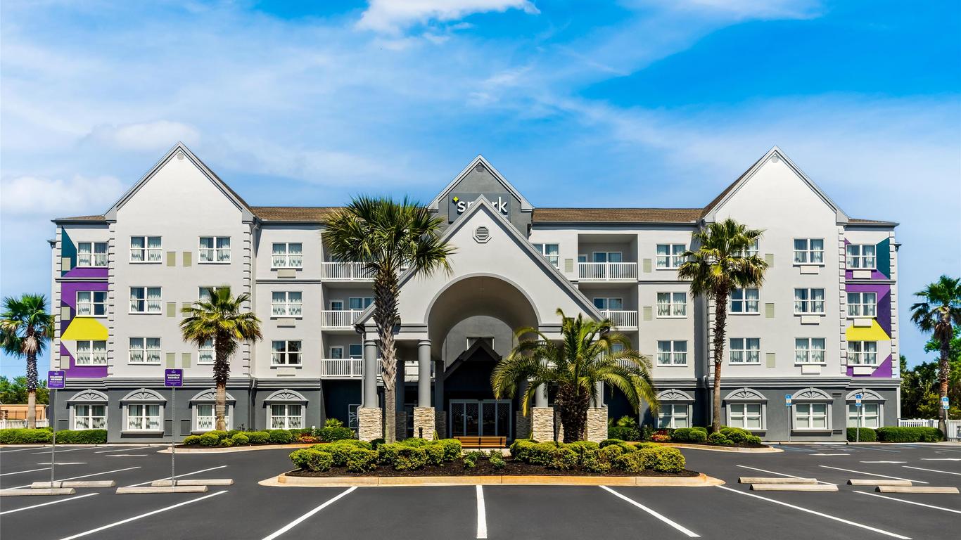Spark by Hilton Panama City Beach