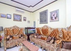 Upin Ipin Syariah Residence by ecommerceloka - Ambon - Vestíbul