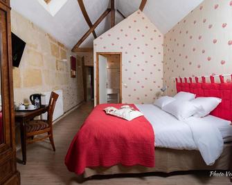 Logis Auberge Le Colombien - Hôtel et Restaurant - Villandry - Bedroom