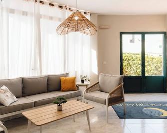 Apartamentos Moon Dreams Cabo de Baños - Ciutadella - Soggiorno