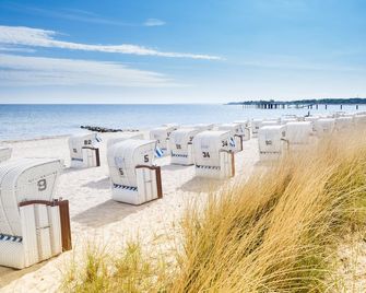 Hotel Yachtclub - Timmendorfer Strand - Pláž
