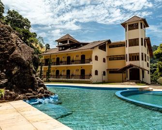 Eco Resort Torres da Serra - Casimiro de Abreu (Rio de Janeiro) - Edifício