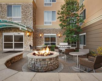 TownePlace Suites by Marriott Chattanooga Near Hamilton Place - Chattanooga - Binnenhof