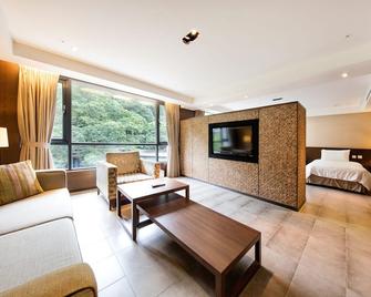 Great Roots Forestry Spa Resort - Sanxia District - Sala de estar