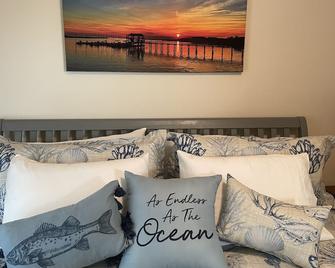 Scallop and Fishing Paradise - Steinhatchee - Bedroom