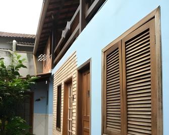 Alebelhinha Residencial Camburi Pousada - Camburi - Gebouw