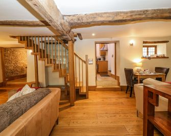 Castle Combe Cottage - Badminton