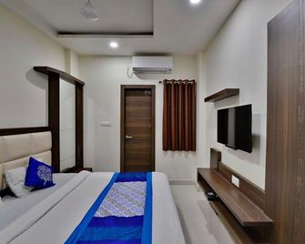 Hotel Amar Palace - Ujjain - Habitación