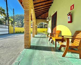 Hotel Bem Te Vi - Ubatuba - Patio