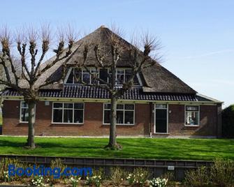 B & B De Gouwe Plek - Hoogwoud - Building