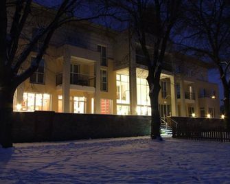 호텔 마인프로메나데 S - 카를스타트 - 건물