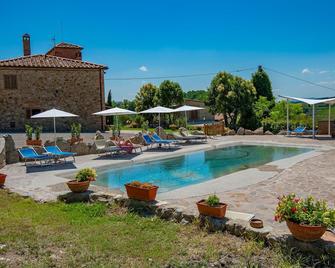 Casa Vacanze Le Case - San Gimignano - Pool