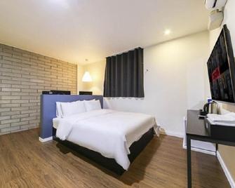 Gwangju Hotel Bene - Gwangju - Habitación