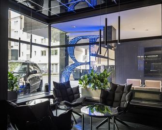 بلمونت كلاسيك - بون - ردهة