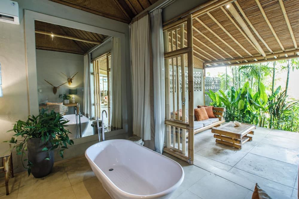 بلومفيلد أومالاس