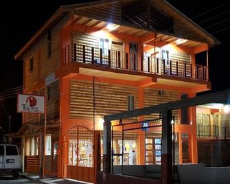 Hotel Taramuri - Creel - Edificio