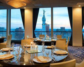 Sheraton Indianapolis City Centre Hotel - Indianapolis - Essbereich