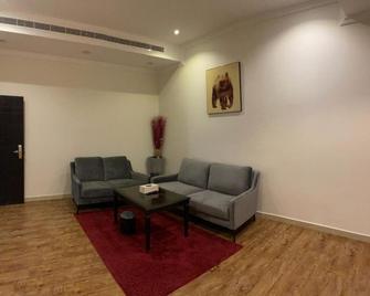 Grand Plaza - Qurtubah - Riyadh - Living room