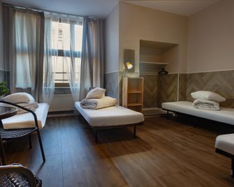 Hostel Kamienica Rynek 7 - Katowice - Bedroom