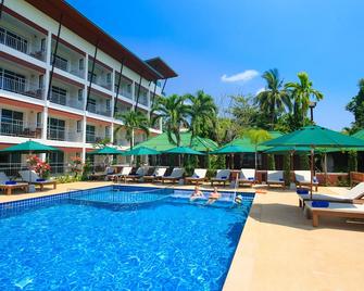 Lamai Coconut Beach Resort - קו סאמוי - בריכה
