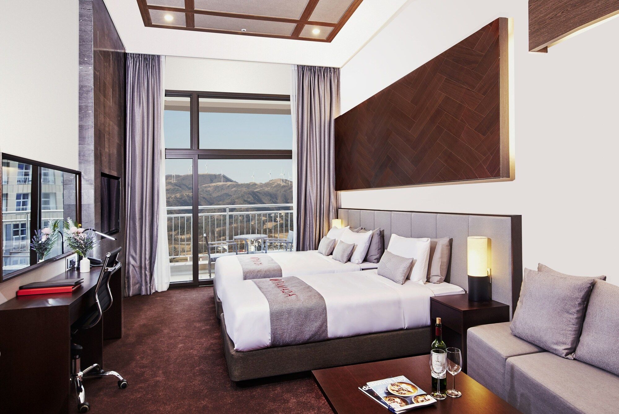 Ramada Hotel & Suites by Wyndham Gangwon Pyeongchang - Pyeongchang