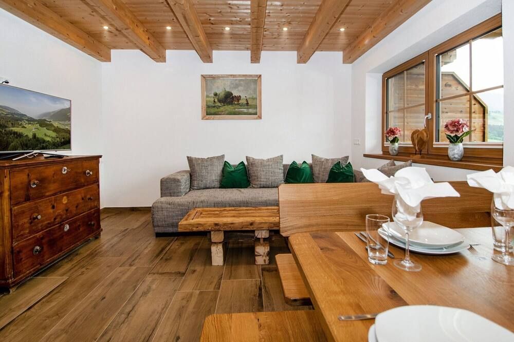 Chalet in Bramberg Near Wildkogel Ski Arena - Bramberg am Wildkogel - Wohnzimmer