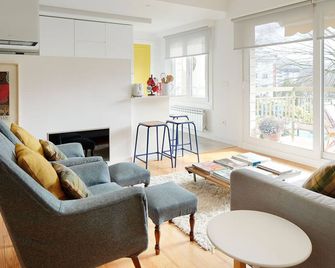 Gorgeous New Apartment 100 Meters From The Beach - Zarautz - غرفة معيشة